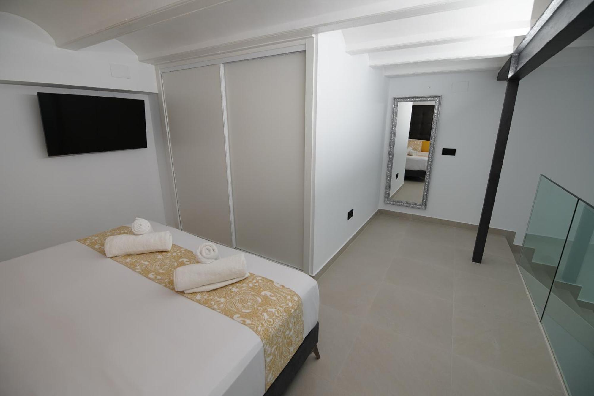 Bet Apartments - Suites Puerto Valencia Ngoại thất bức ảnh