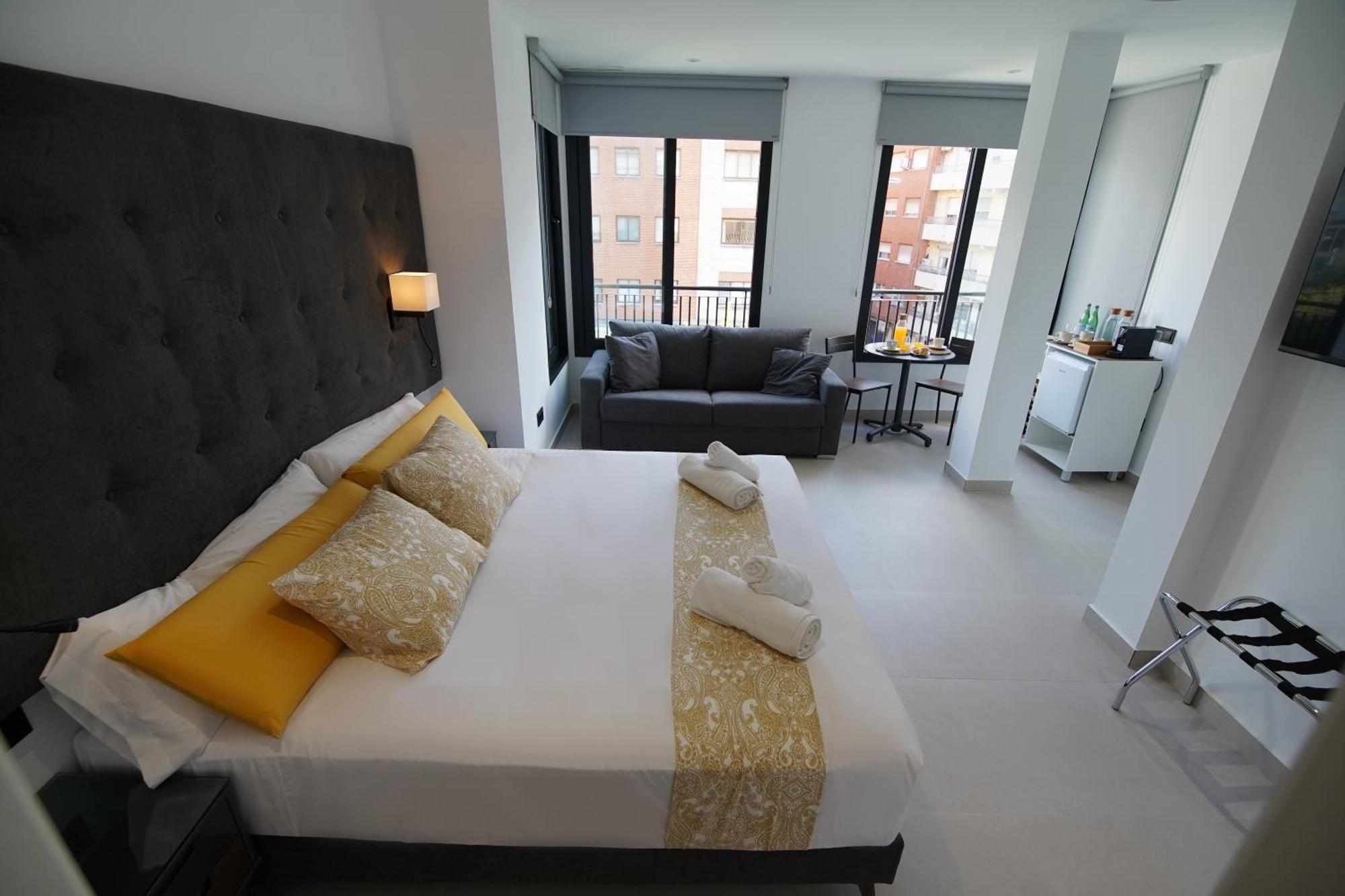Bet Apartments - Suites Puerto Valencia Ngoại thất bức ảnh